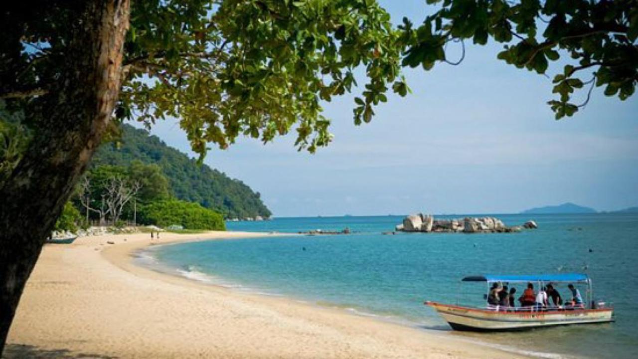 Pangkor Pasir Bogak 2rooms 2bathrooms Near 6pax Free Wifi Apartment